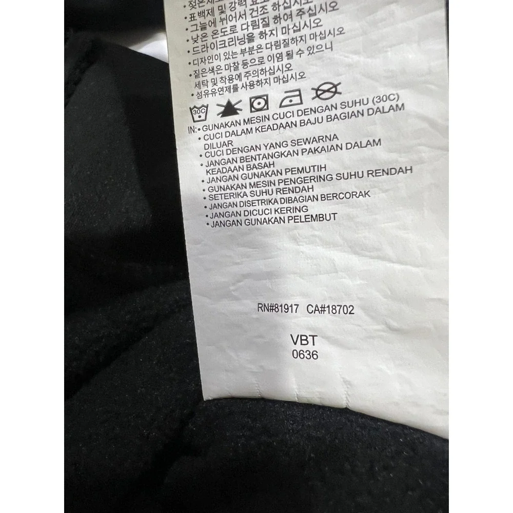 Nike Air Jordan Hoodie Boys Medium‎ Black Activewear Pullover Kidcore Therma Fit